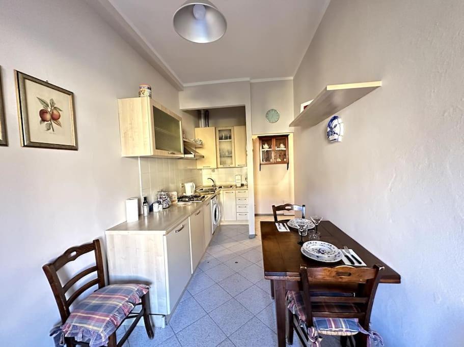 Bilocale Del Sole A Due Passi Dalla Stazione Apartamento *