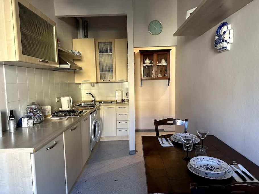 Apartamento Bilocale Del Sole A Due Passi Dalla Stazione *